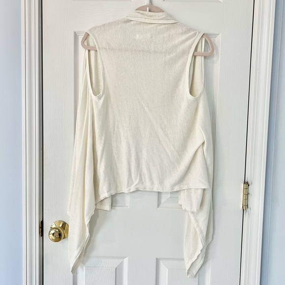 Forever 21 White Sleeveless Cardigan - Picture 4 of 4